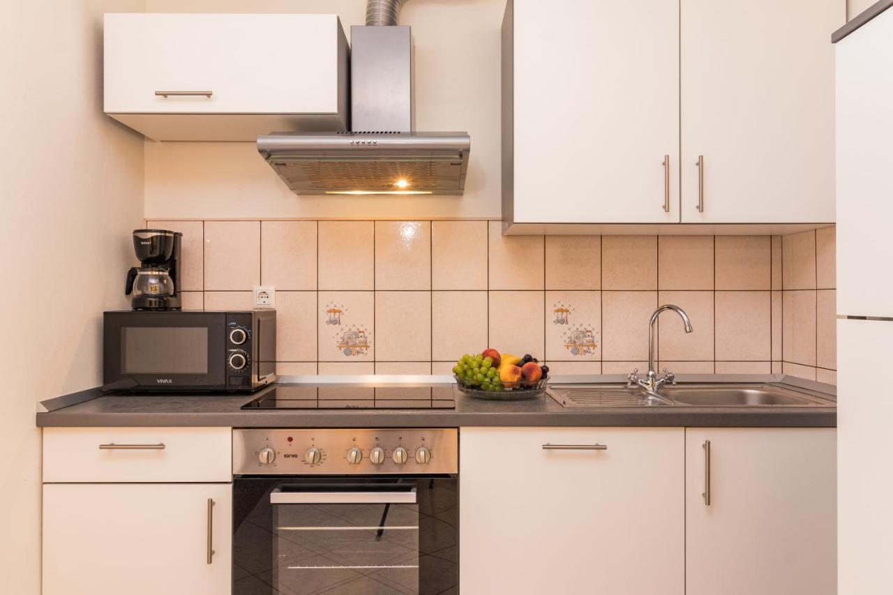 Apartments Kendel Fažana エクステリア 写真